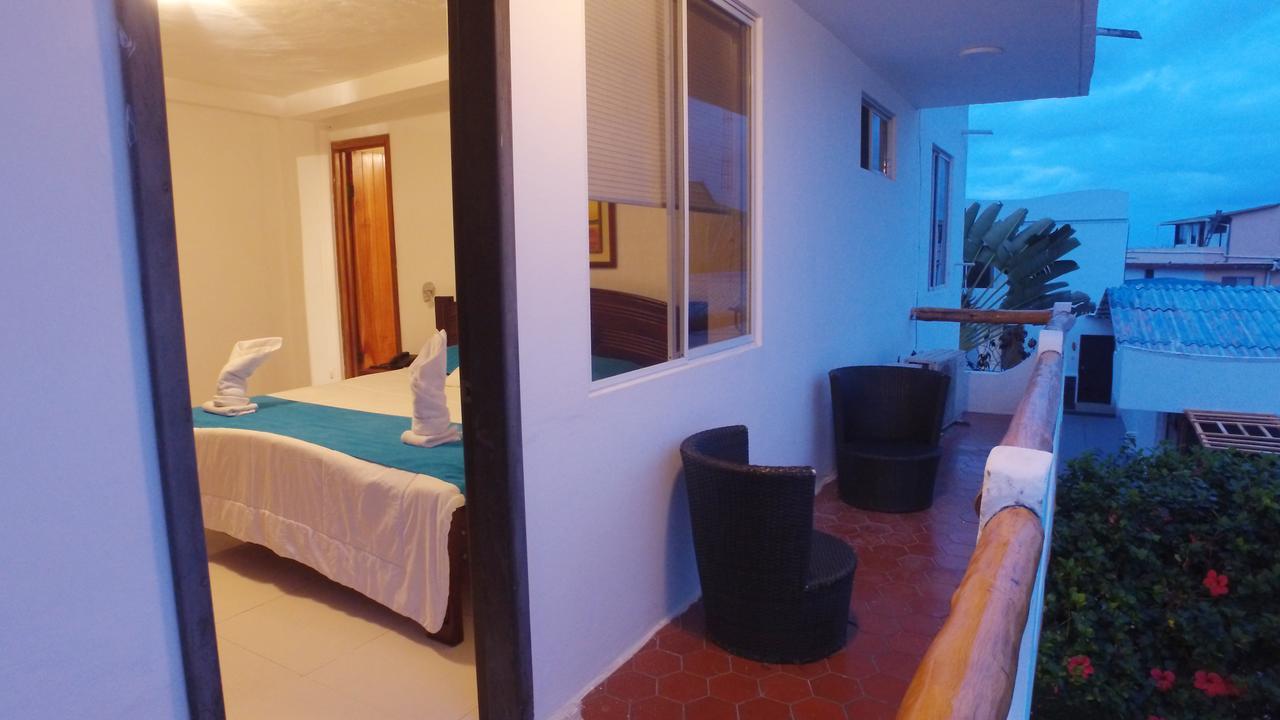 Hotel Ninfa Puerto Ayora  Ngoại thất bức ảnh